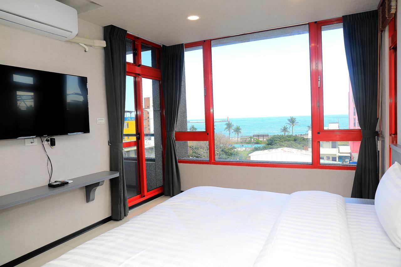 花蓮亮君經典民宿1館加2館民宿-東大門夜市-電梯包棟bright King Homestay Hualien stad Exteriör bild