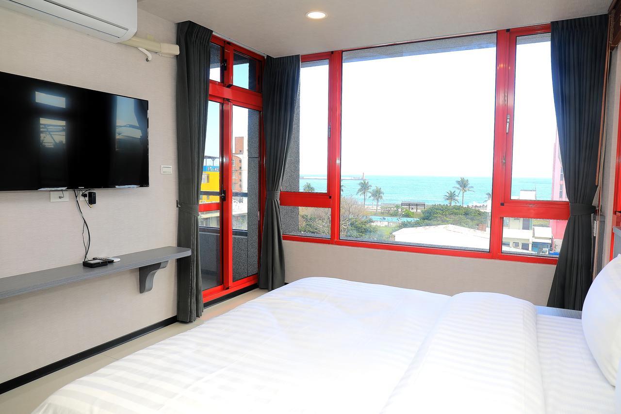 花蓮亮君經典民宿1館加2館民宿-東大門夜市-電梯包棟bright King Homestay Hualien stad Exteriör bild